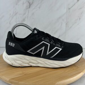 New Balance 880v14 Womens Size 8 B Black Athletic Running Sneakers Shoes W880K14